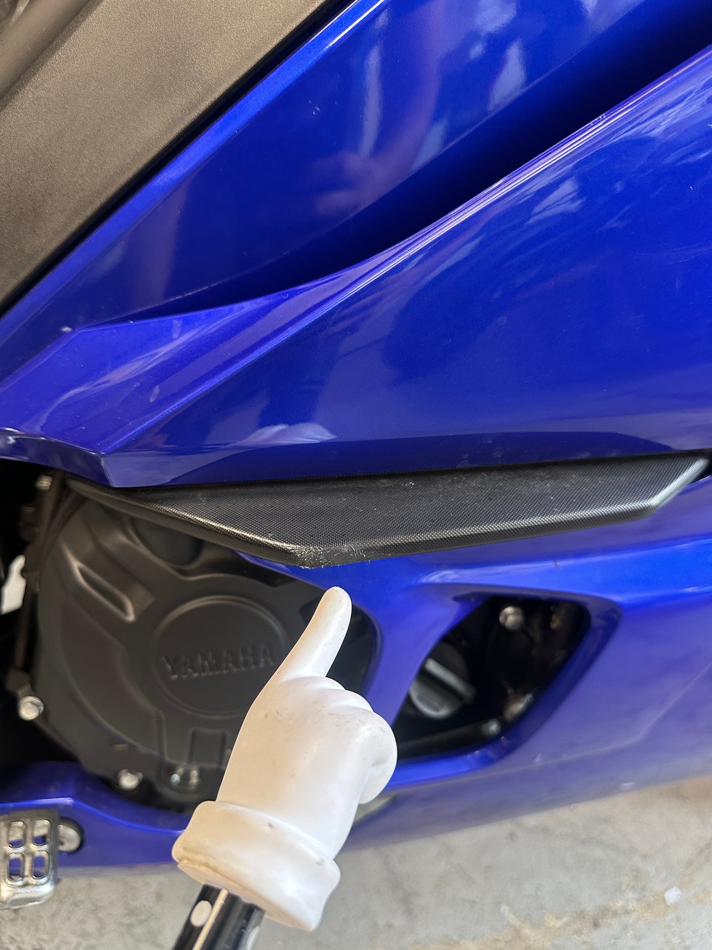 2020 YAMAHA R3 ABS BLUE AKRAPOVIC