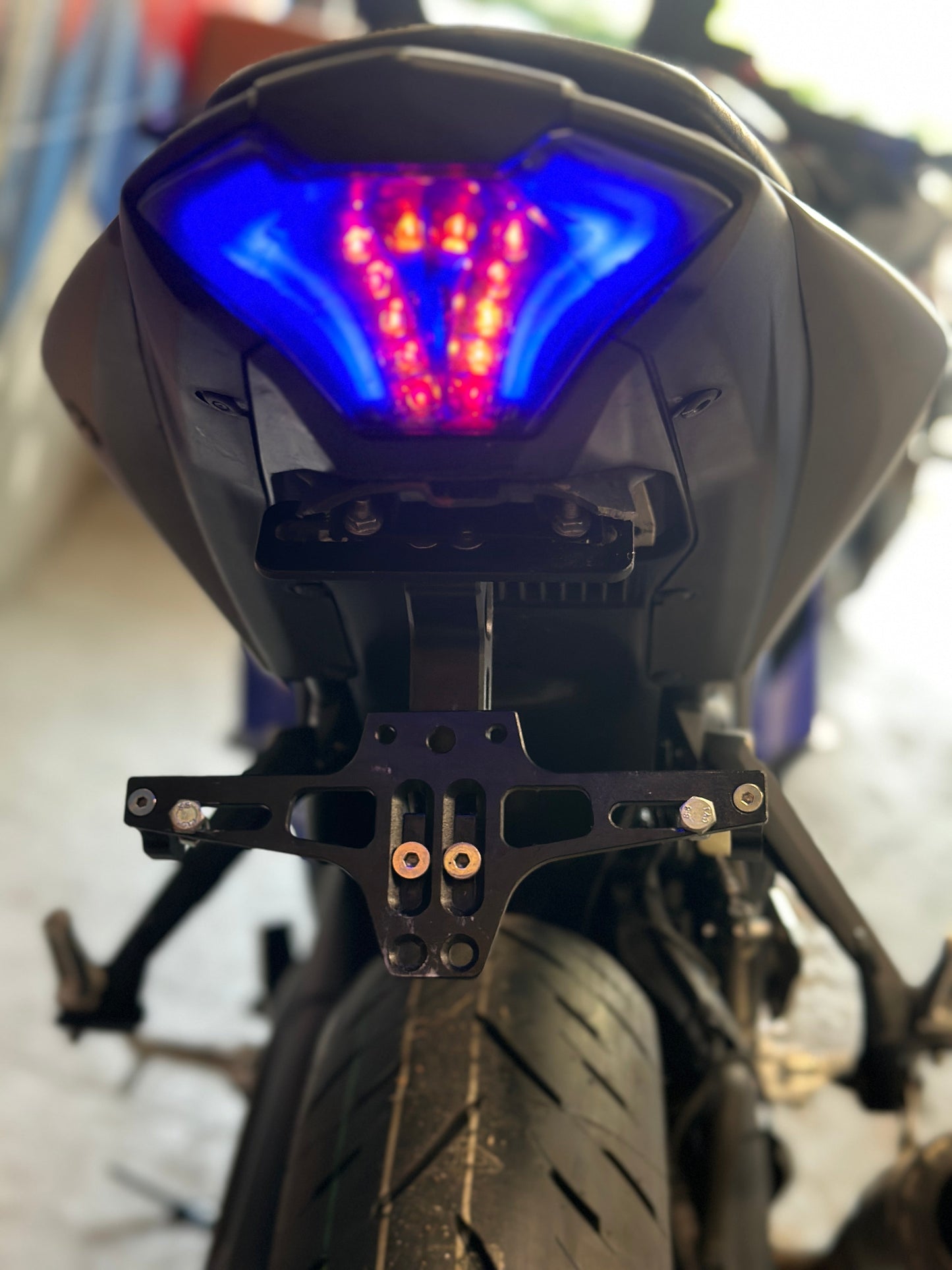 2020 YAMAHA R3 ABS BLUE AKRAPOVIC