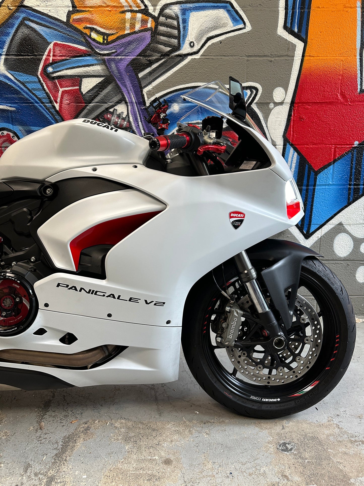 2022 DUCATI PANIGALE V2 WHITE