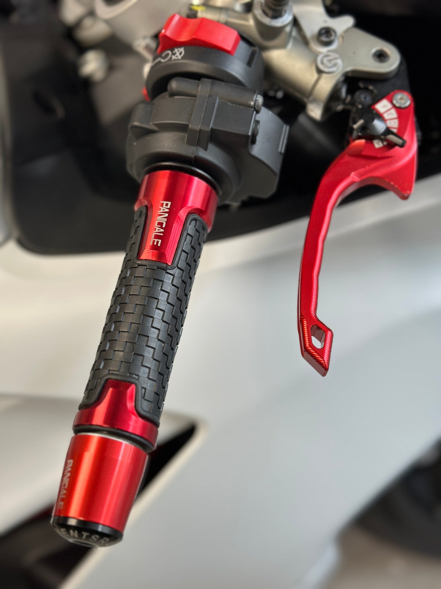 2022 DUCATI PANIGALE V2 WHITE
