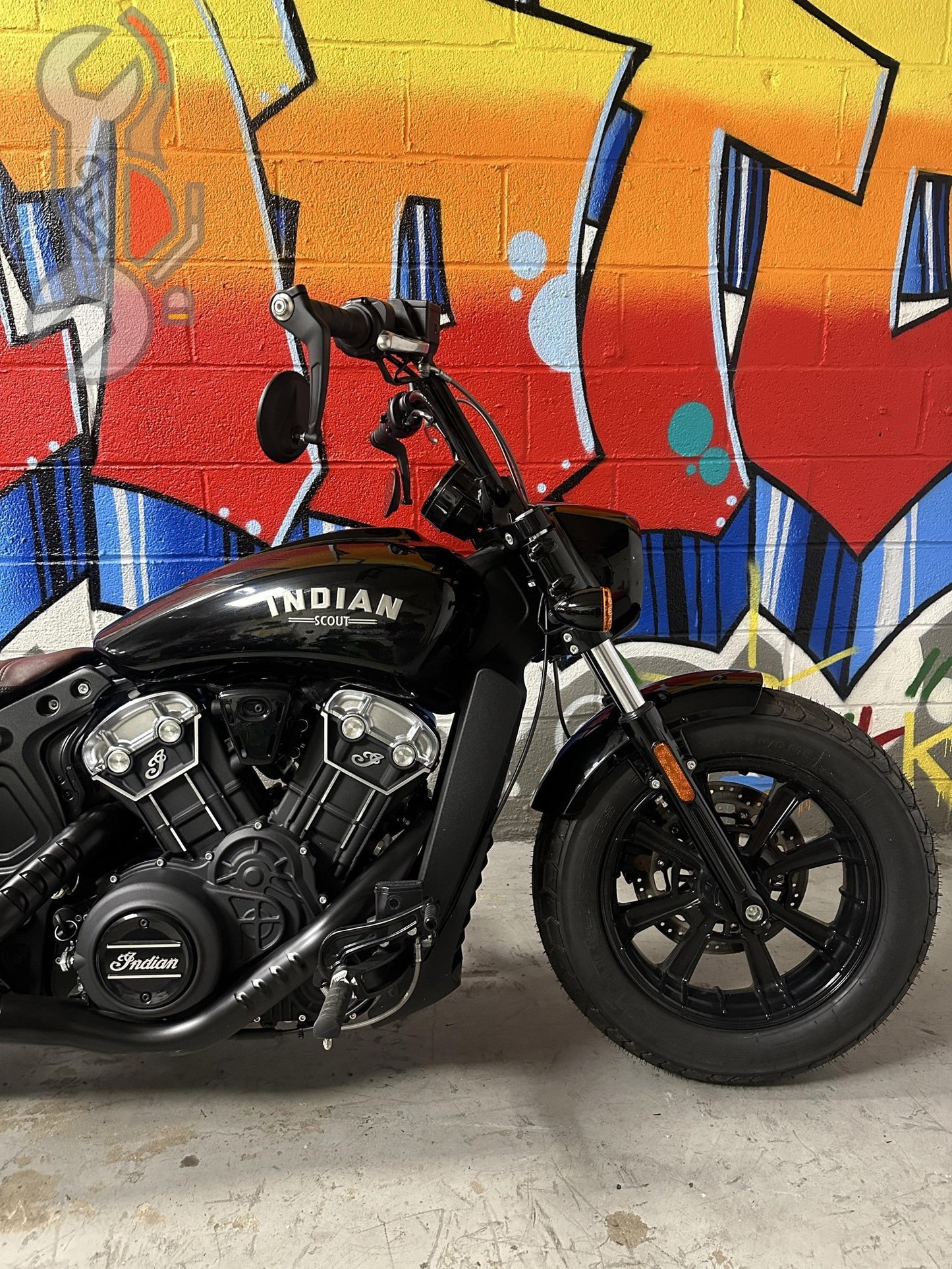 2023 INDIAN SCOUT BOBBER METALLIC BLACK