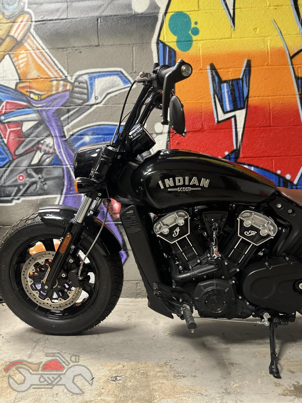 2023 INDIAN SCOUT BOBBER METALLIC BLACK